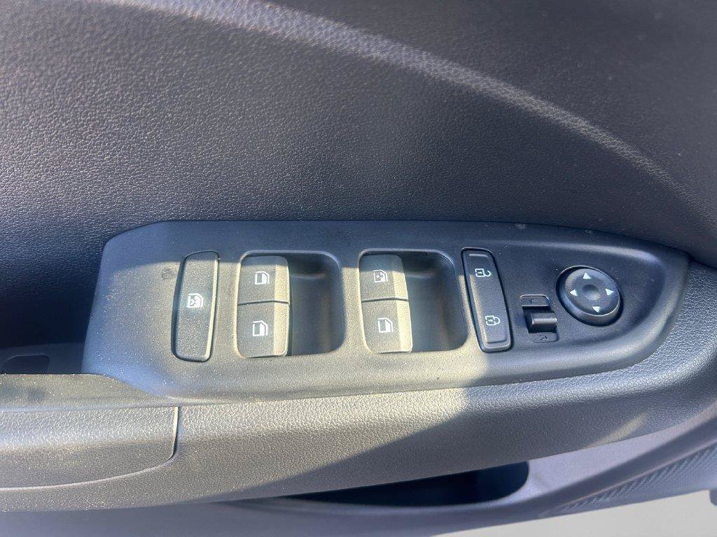 New 2026 Hyundai Venue SEL FWD image 12