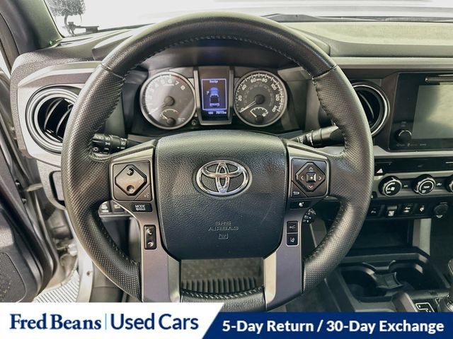 Used 2019 Toyota Tacoma TRD Sport w/ Technology Package AWD/4WD image 16