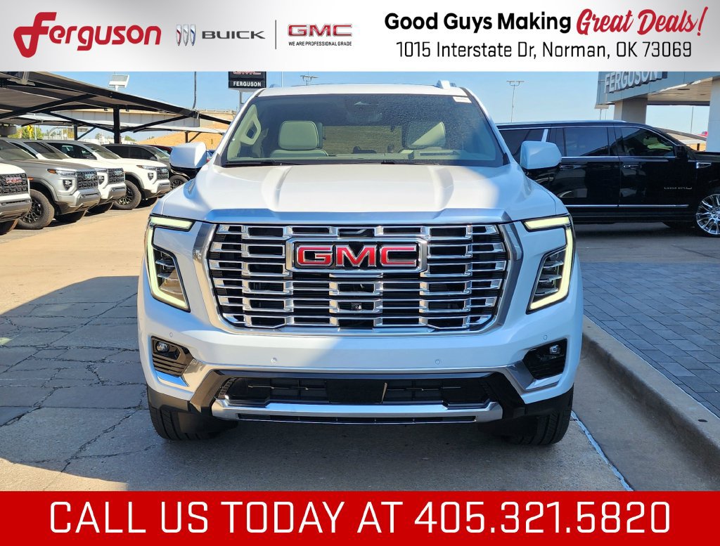New 2026 GMC Yukon Denali w/ Denali Reserve Package AWD/4WD image 8