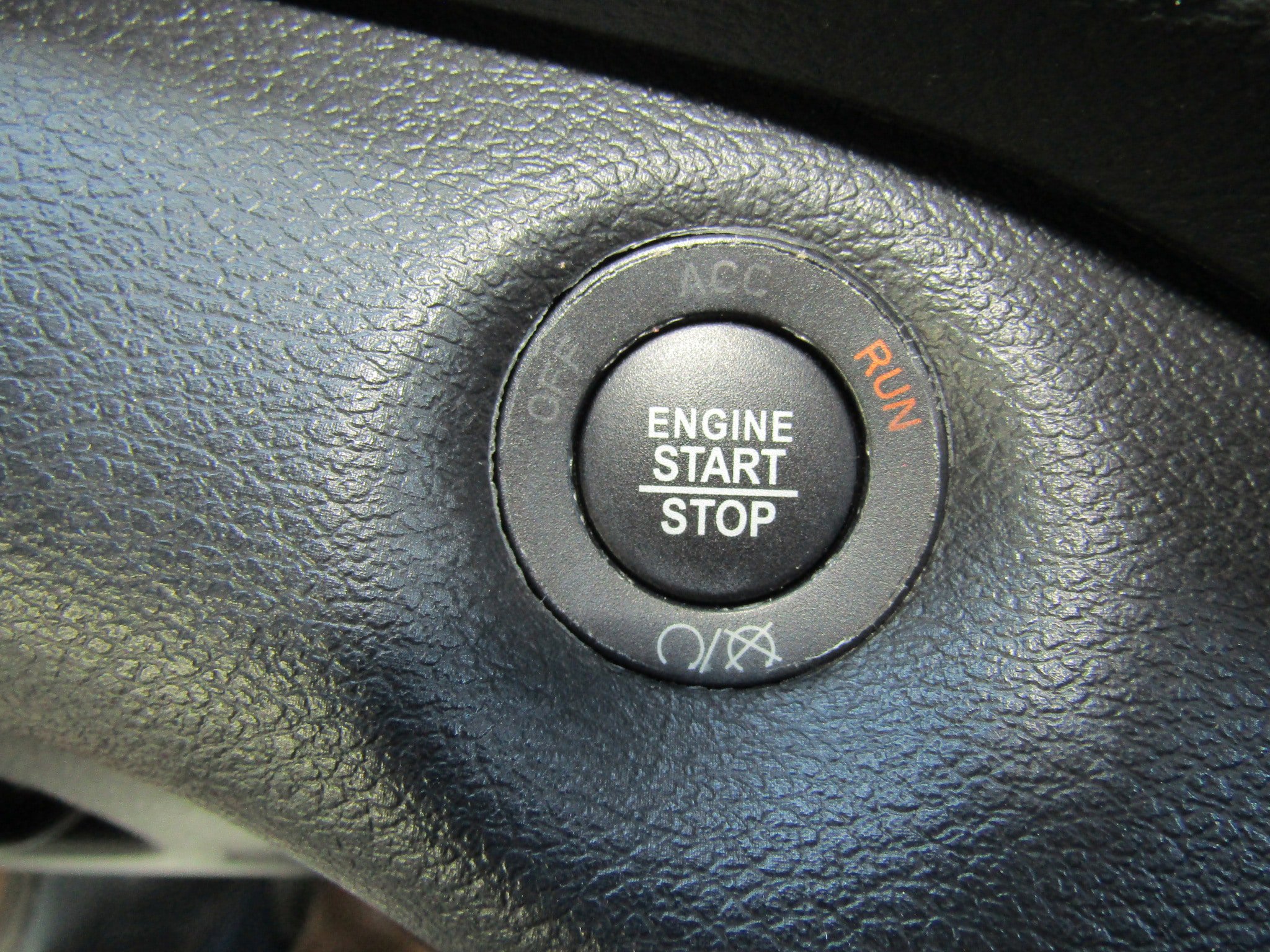 Used 2023 Jeep Cherokee Altitude Lux AWD/4WD image 34