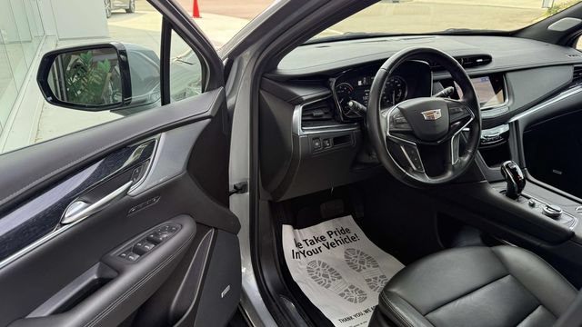 Certified 2023 Cadillac XT5 Premium Luxury AWD/4WD image 15