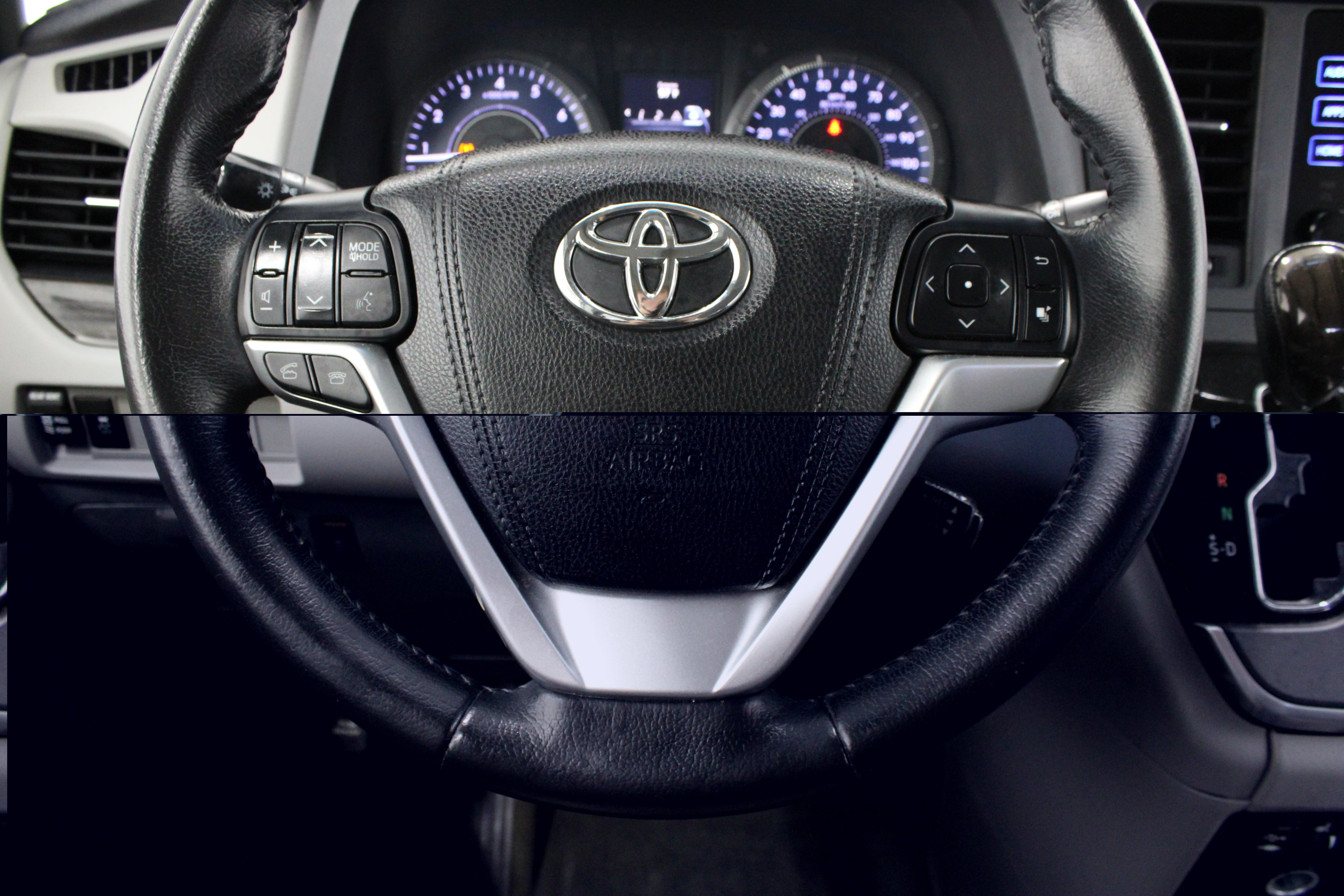 Used 2015 Toyota Sienna XLE AWD/4WD image 25