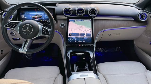 Used 2023 Mercedes-Benz C 300 4MATIC Sedan image 16