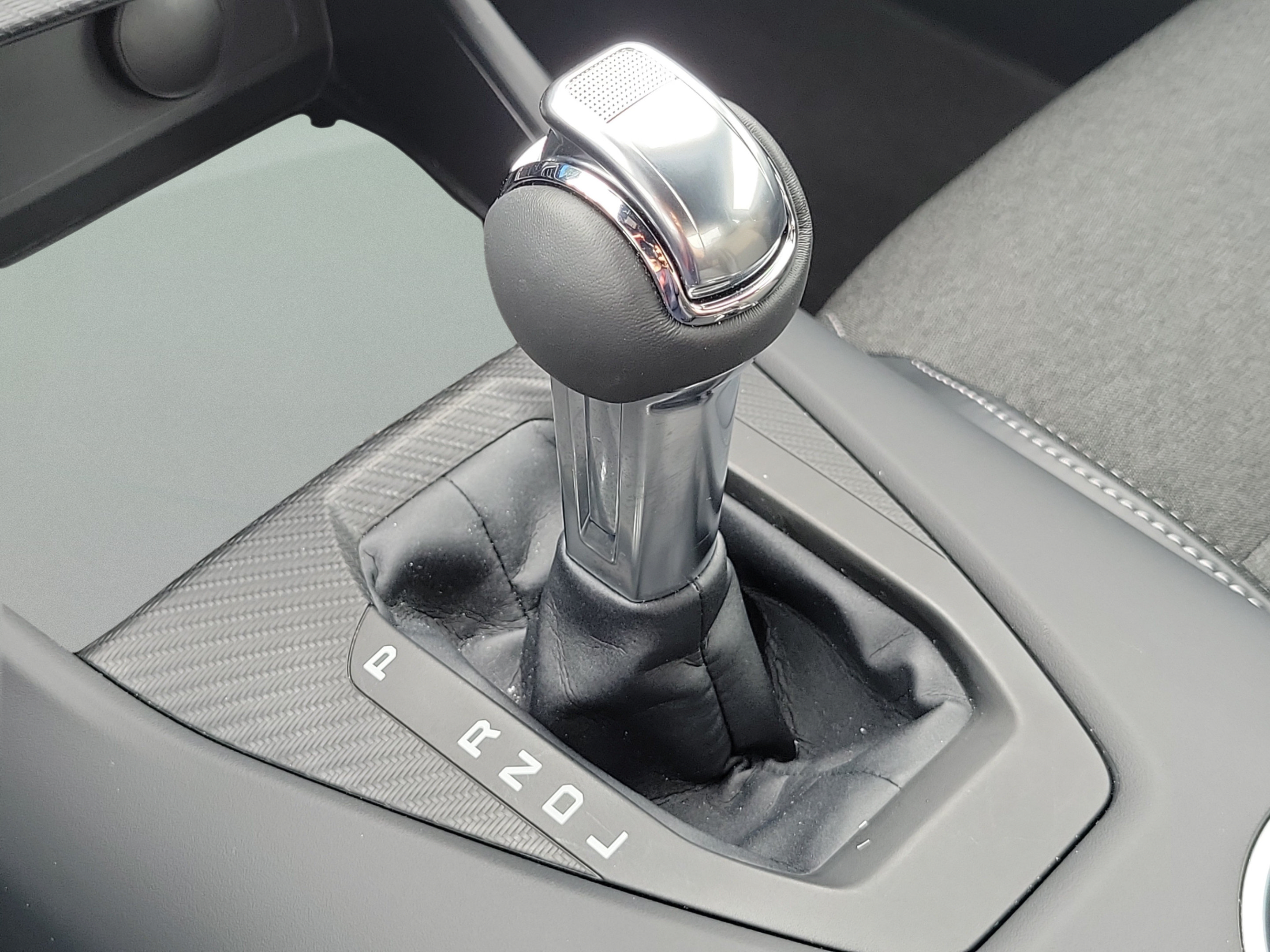 Used 2026 Ford Mustang Coupe RWD image 25