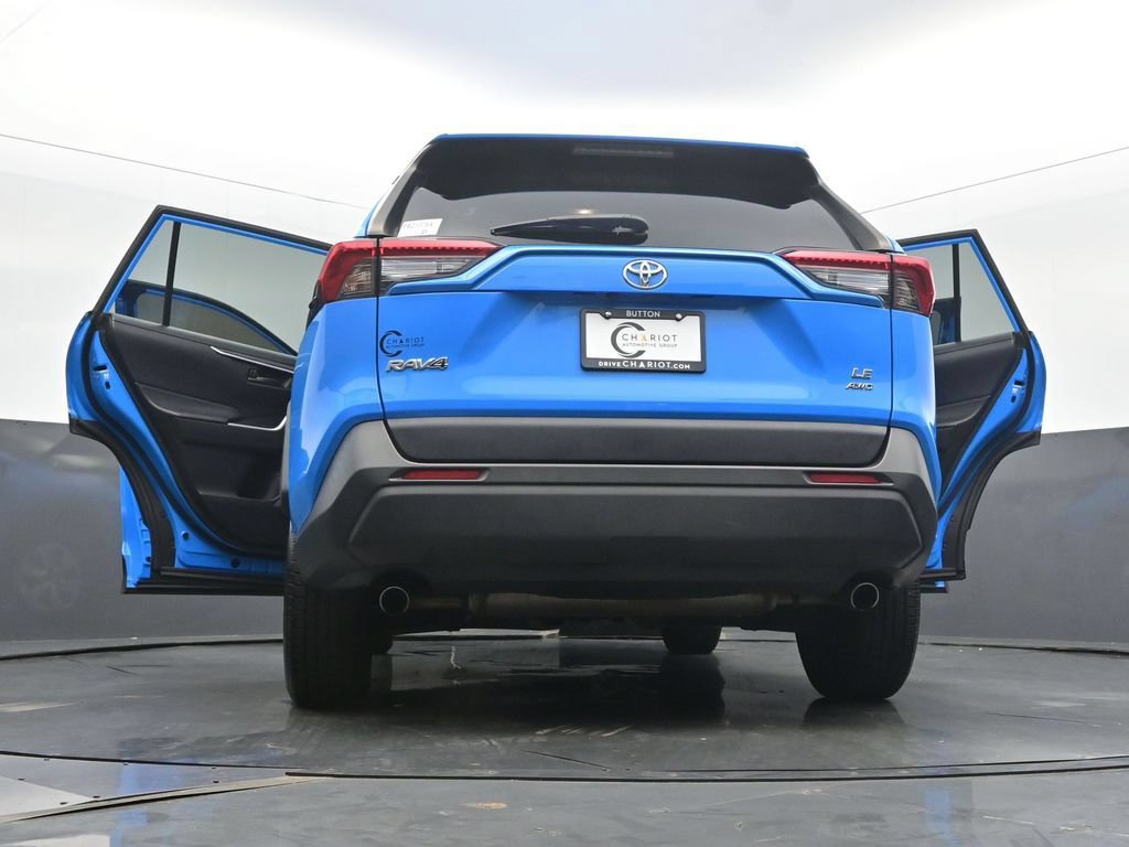 Used 2019 Toyota RAV4 LE w/ All Weather Liner Package AWD/4WD image 57