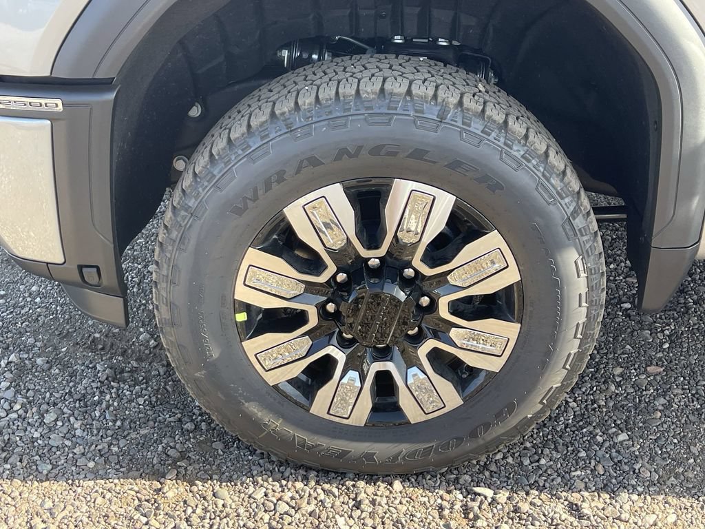 New 2026 GMC Sierra 2500 Denali w/ Technology Package AWD/4WD image 31