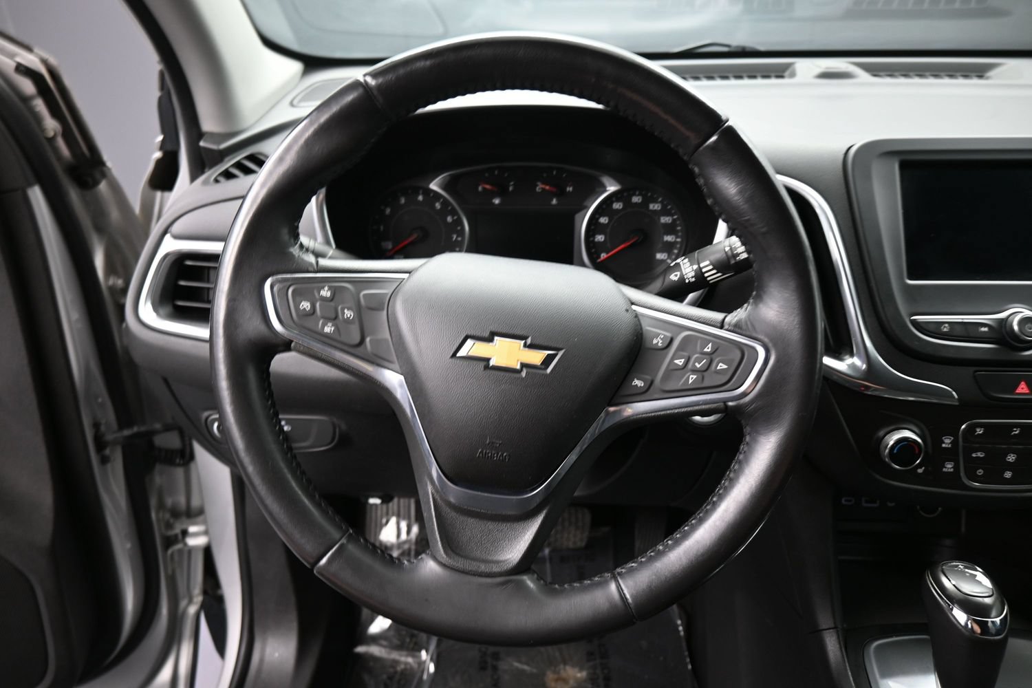 Used 2019 Chevrolet Equinox LT FWD image 14