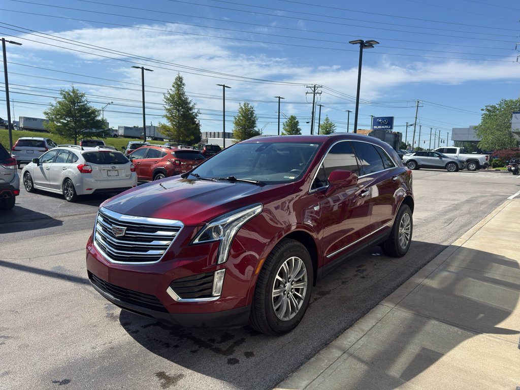 Used 2017 Cadillac XT5 Luxury w/ Driver Awareness Package AWD/4WD image 7
