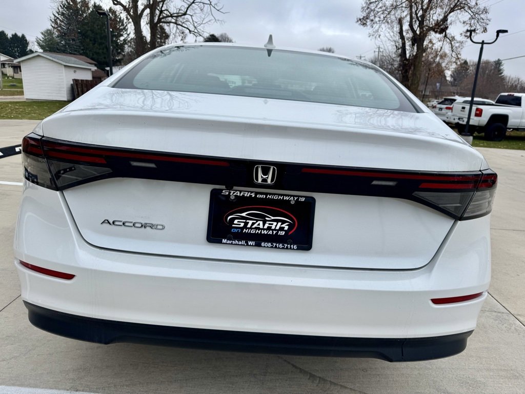 Used 2024 Honda Accord EX image 6