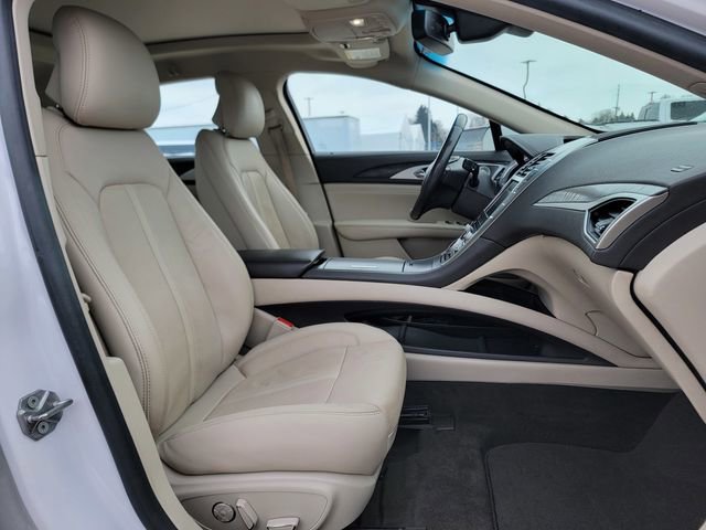 Used 2019 Lincoln MKZ Reserve w/ Luxury Package image 24