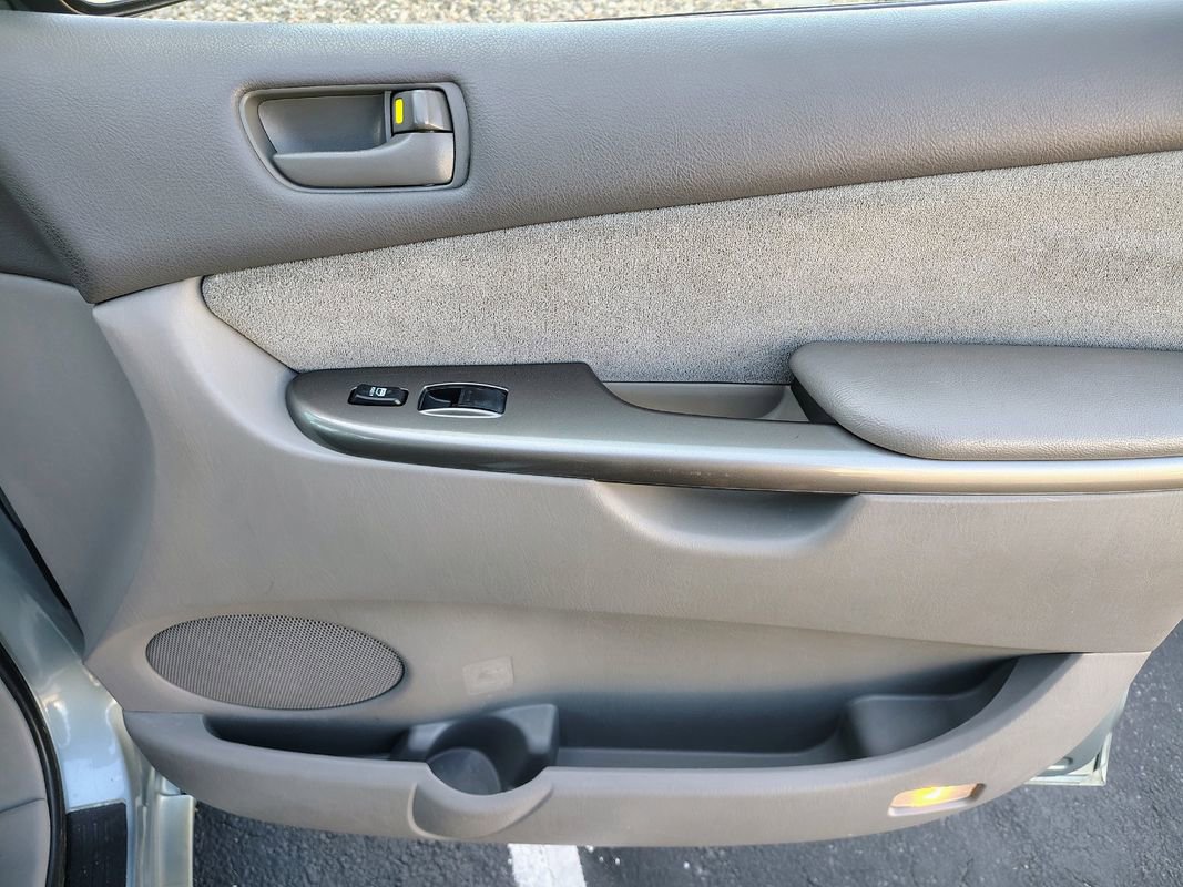 Used 2006 Toyota Sienna CE FWD image 16