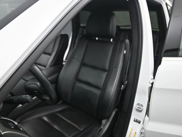 Used 2021 Jeep Grand Cherokee Limited image 11