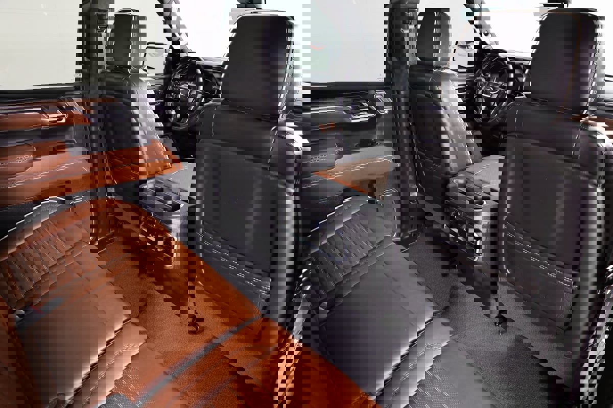 Used 2024 GMC Sierra 1500 Denali Ultimate image 41