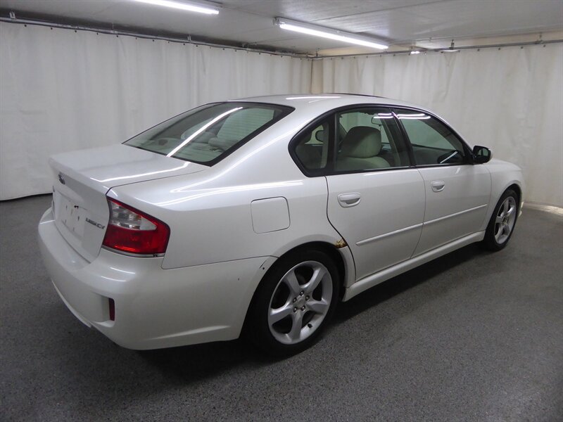 Used 2009 Subaru Legacy 2.5i Special Edition AWD/4WD image 7