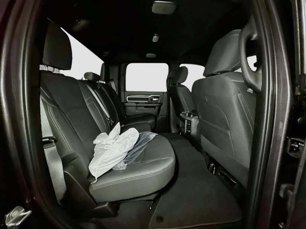 New 2026 RAM 2500 Big Horn AWD/4WD image 30