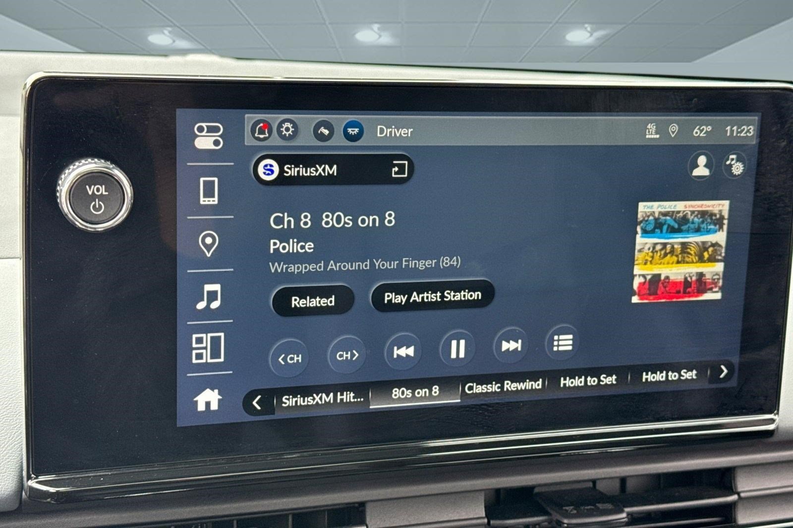 Certified 2024 Honda Prologue Touring image 22