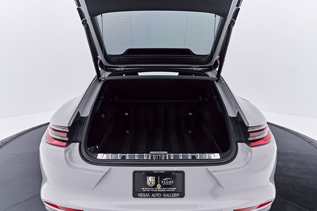 Used 2018 Porsche Panamera 4S AWD/4WD image 19