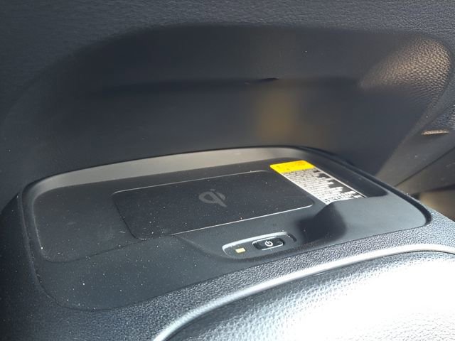 Used 2024 Toyota Corolla SE w/ SE Premium Package FWD image 26