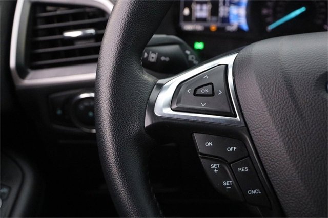 Certified 2024 Ford Edge SEL image 11