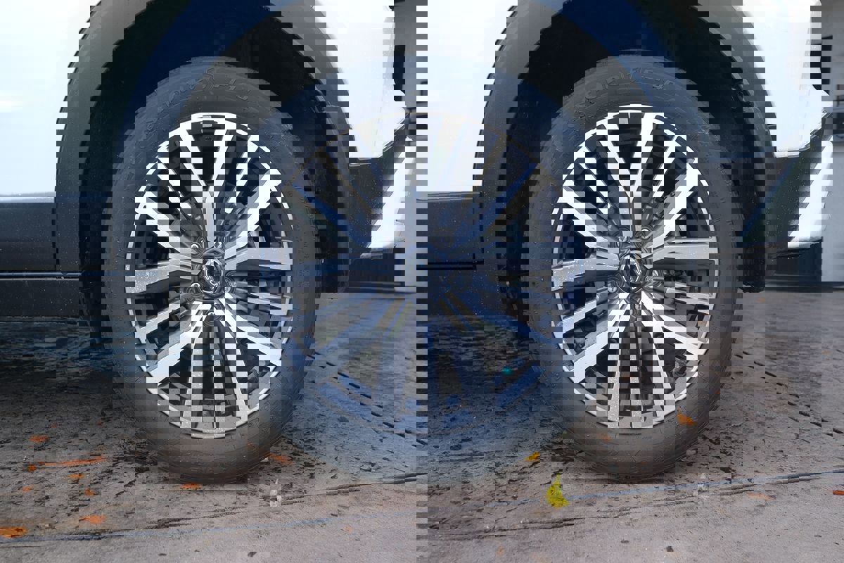 Used 2022 Nissan Kicks SV image 37