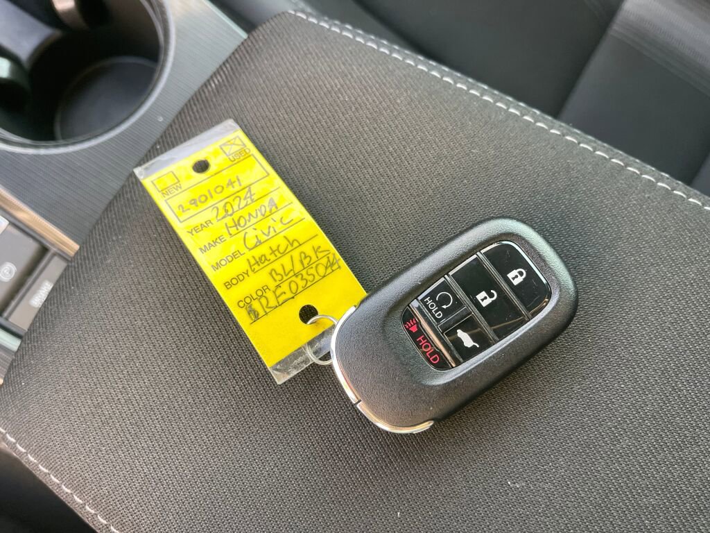 Used 2024 Honda Civic Sport image 4