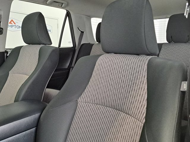 Used 2024 Toyota 4Runner SR5 AWD/4WD image 25