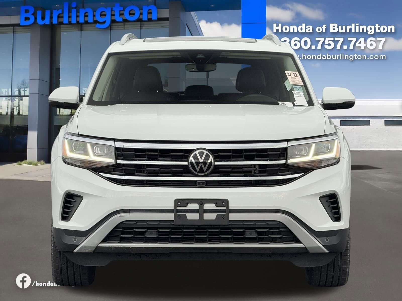 Used 2021 Volkswagen Atlas SEL Premium w/ MDO Package (Bench Seat) image 10