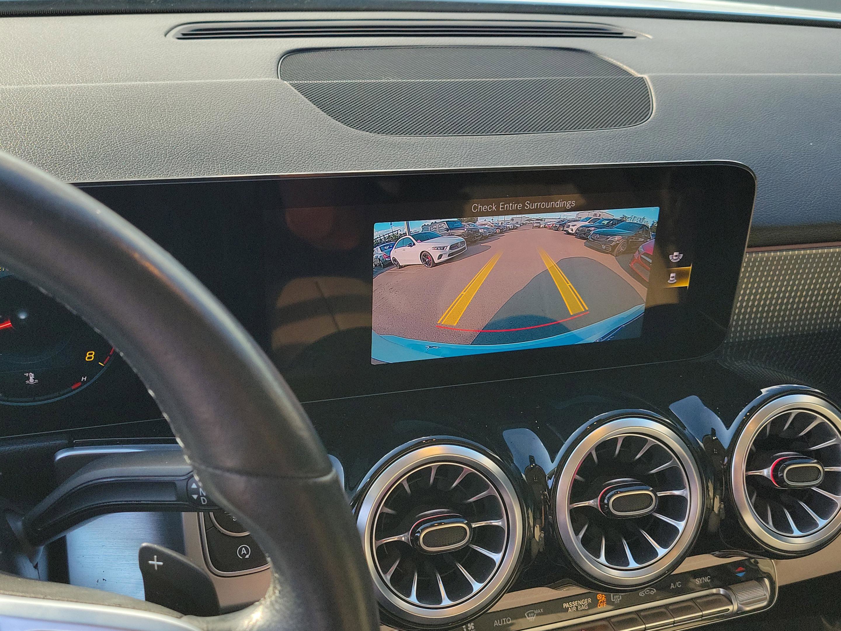 Certified 2022 Mercedes-Benz GLB 250 image 27