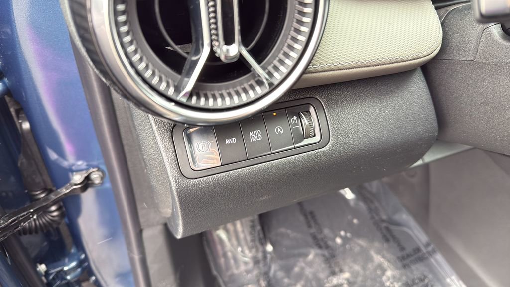 New 2026 Chevrolet Equinox LT w/ Convenience Package II image 29