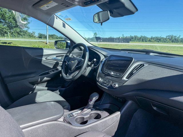 Used 2024 Chevrolet Malibu RS image 16