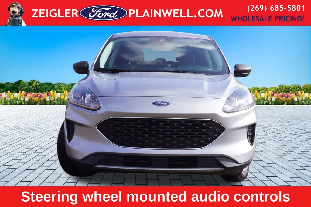 Used 2022 Ford Escape SE w/ Cold Weather Package image 8