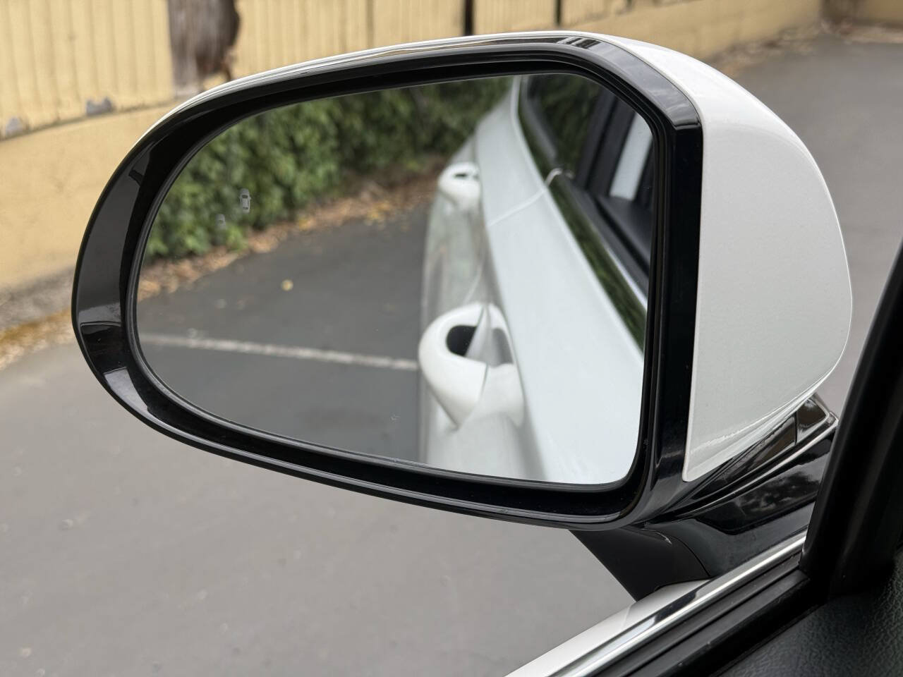 Used 2019 Hyundai Santa Fe SEL FWD image 22