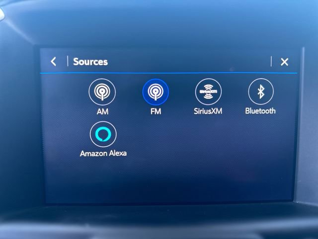 Used 2023 GMC Terrain SLT w/ Elevation Edition image 17