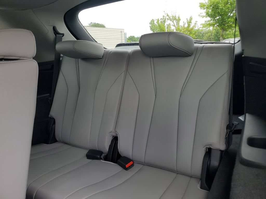 Certified 2023 Acura MDX FWD w/ Technology Package image 14