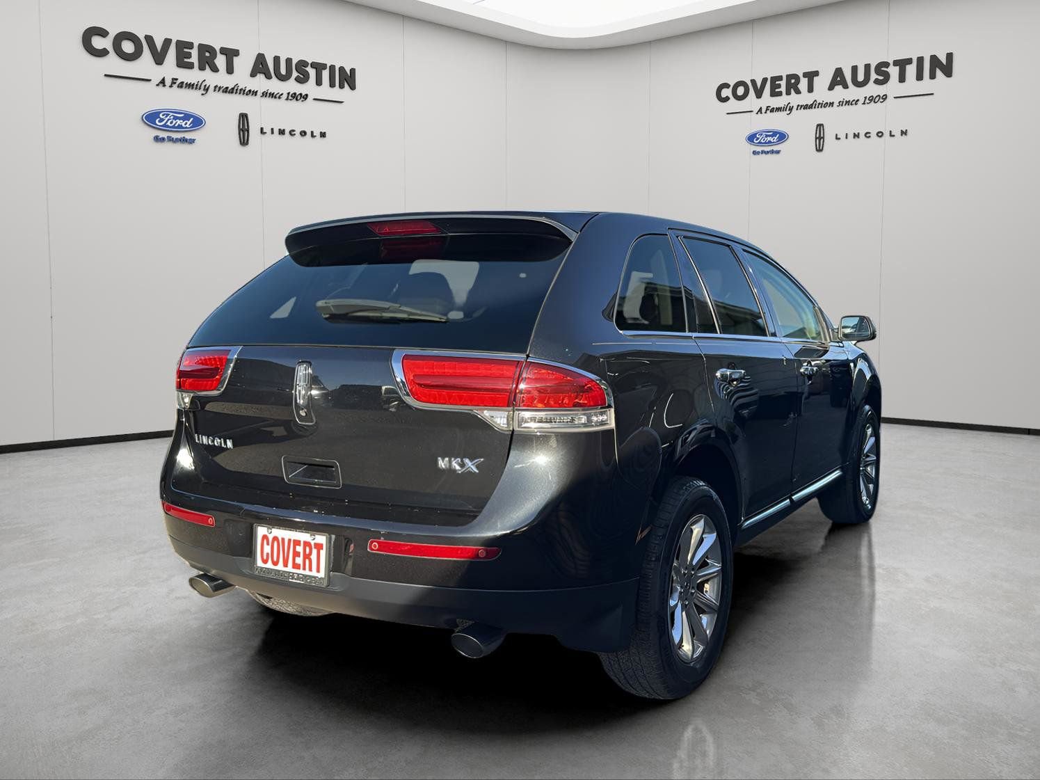 Used 2015 Lincoln MKX Base w/ Equipment Group 101A image 5