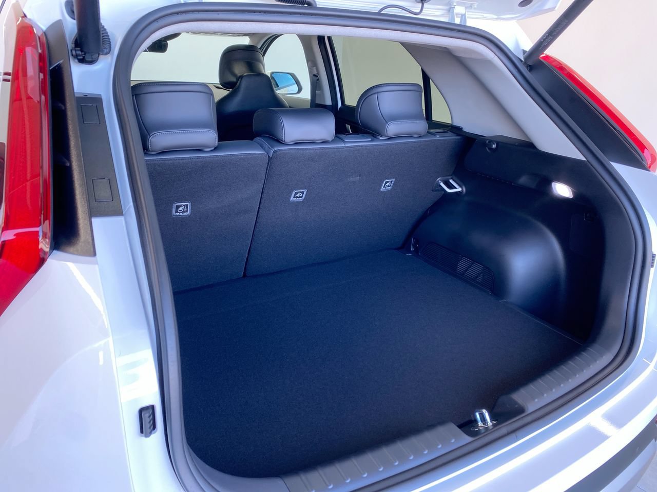 New 2026 Kia Niro EX w/ EX Premium Package FWD image 15