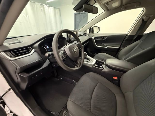 Used 2020 Toyota RAV4 LE w/ All Weather Liner Package AWD/4WD image 12