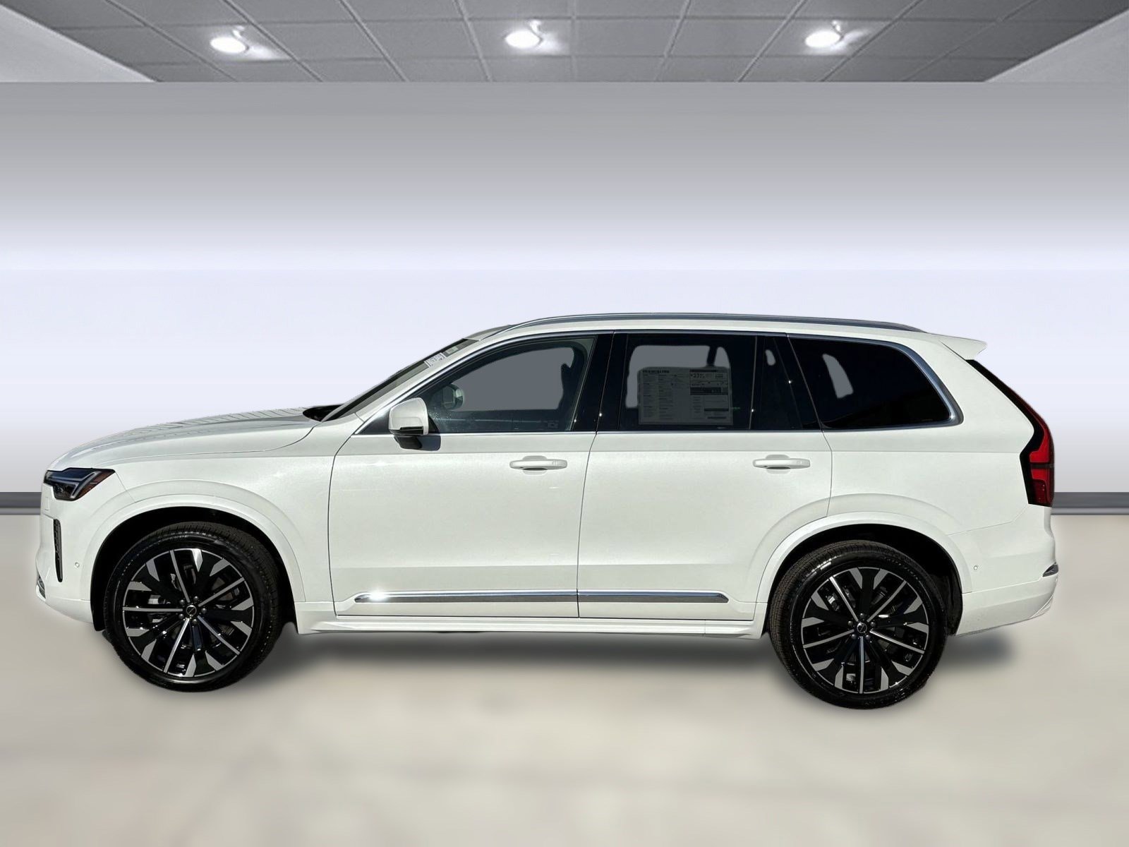 New 2026 Volvo XC90 B6 Plus w/ Protection Package Premier image 2