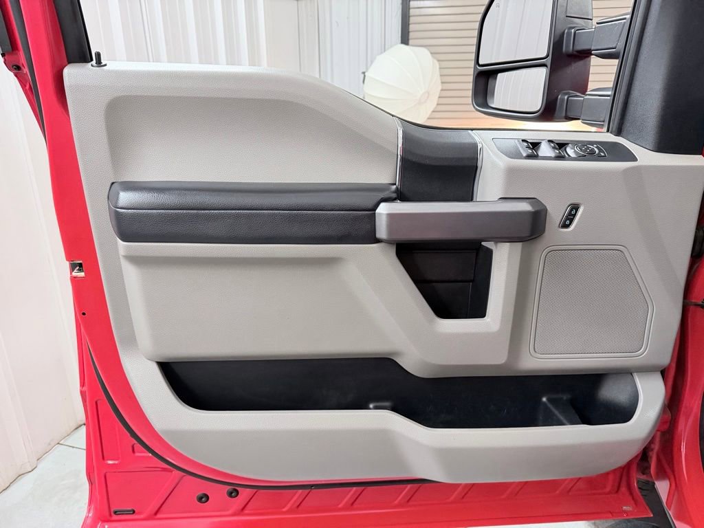 Used 2019 Ford F250 XLT image 12