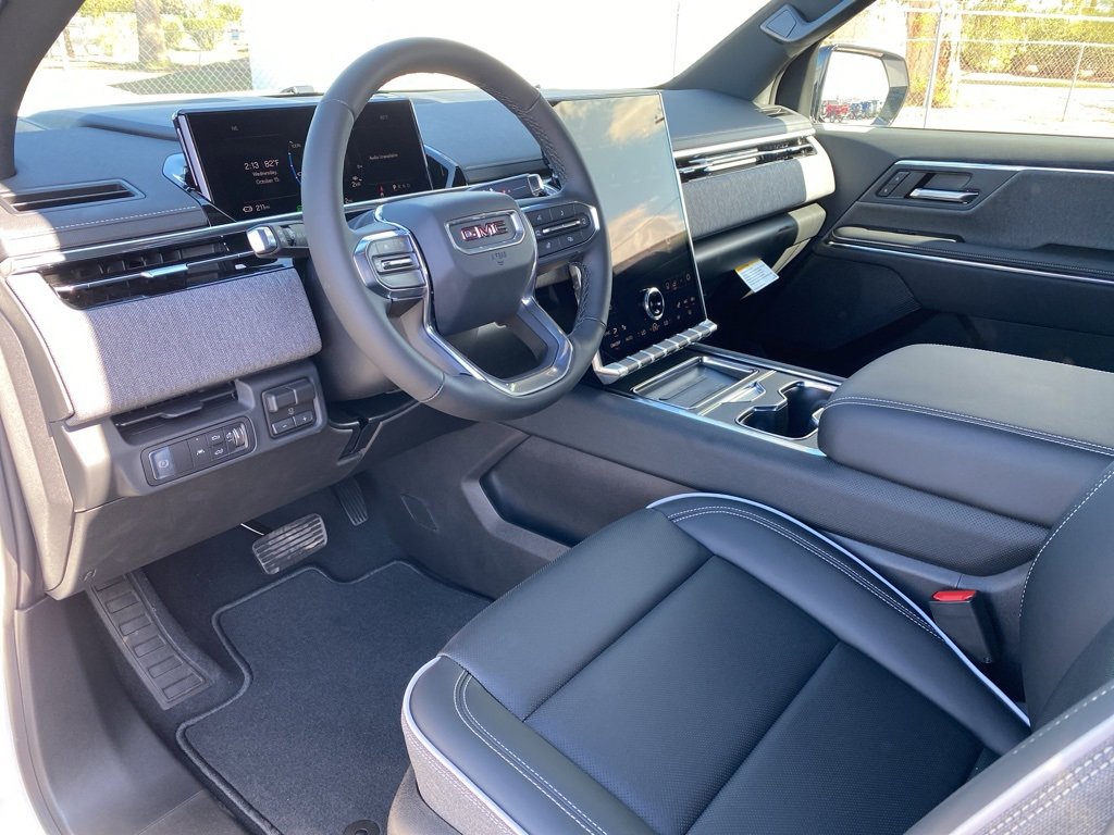 New 2026 GMC Sierra EV Elevation image 25