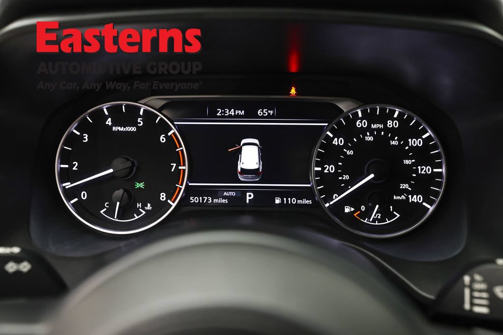 Used 2024 Nissan Rogue SV AWD/4WD image 17