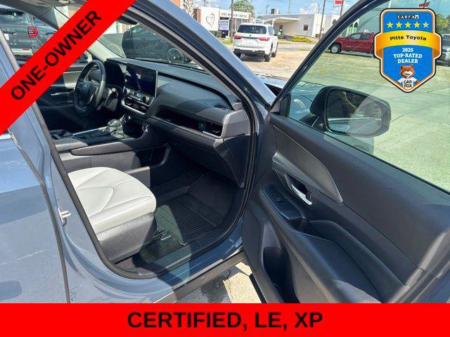 Certified 2025 Toyota Grand Highlander FWD image 11