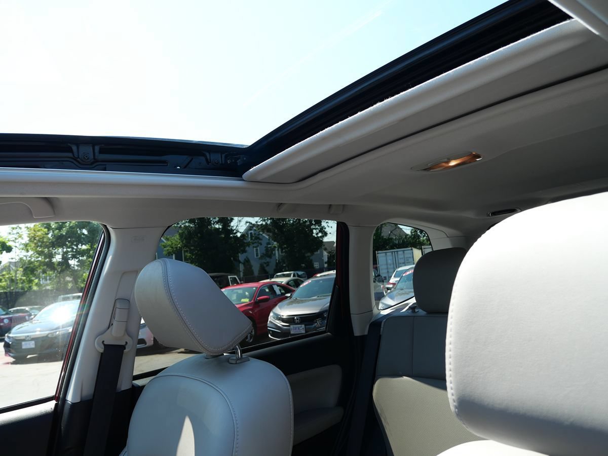 Used 2017 Subaru Forester 2.5i Limited AWD/4WD image 14