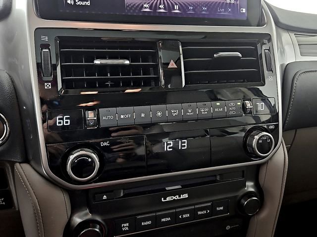 Used 2023 Lexus GX 460 Premium w/ Premium Package AWD/4WD image 19
