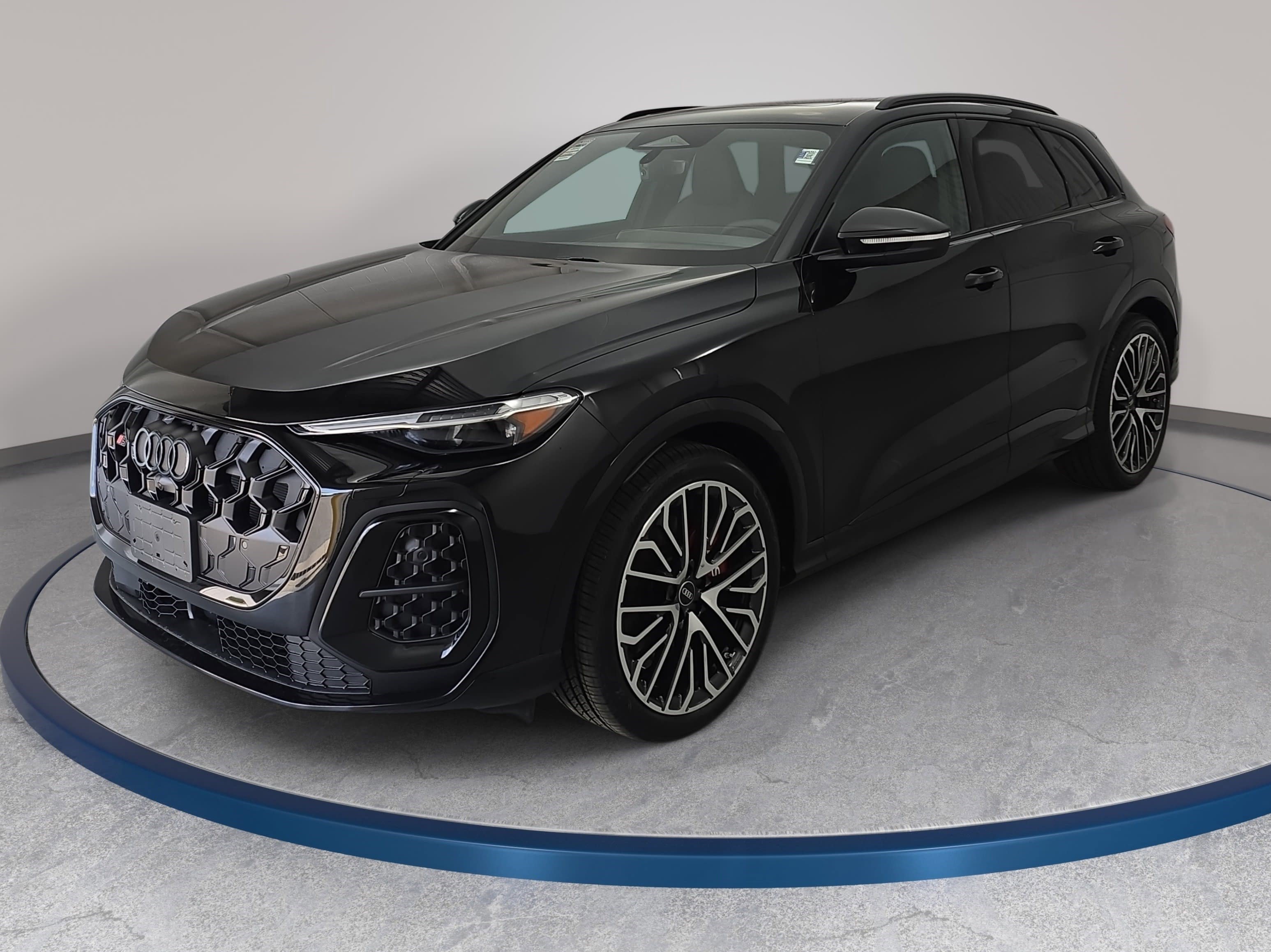 New 2026 Audi SQ5 Premium Plus image 1