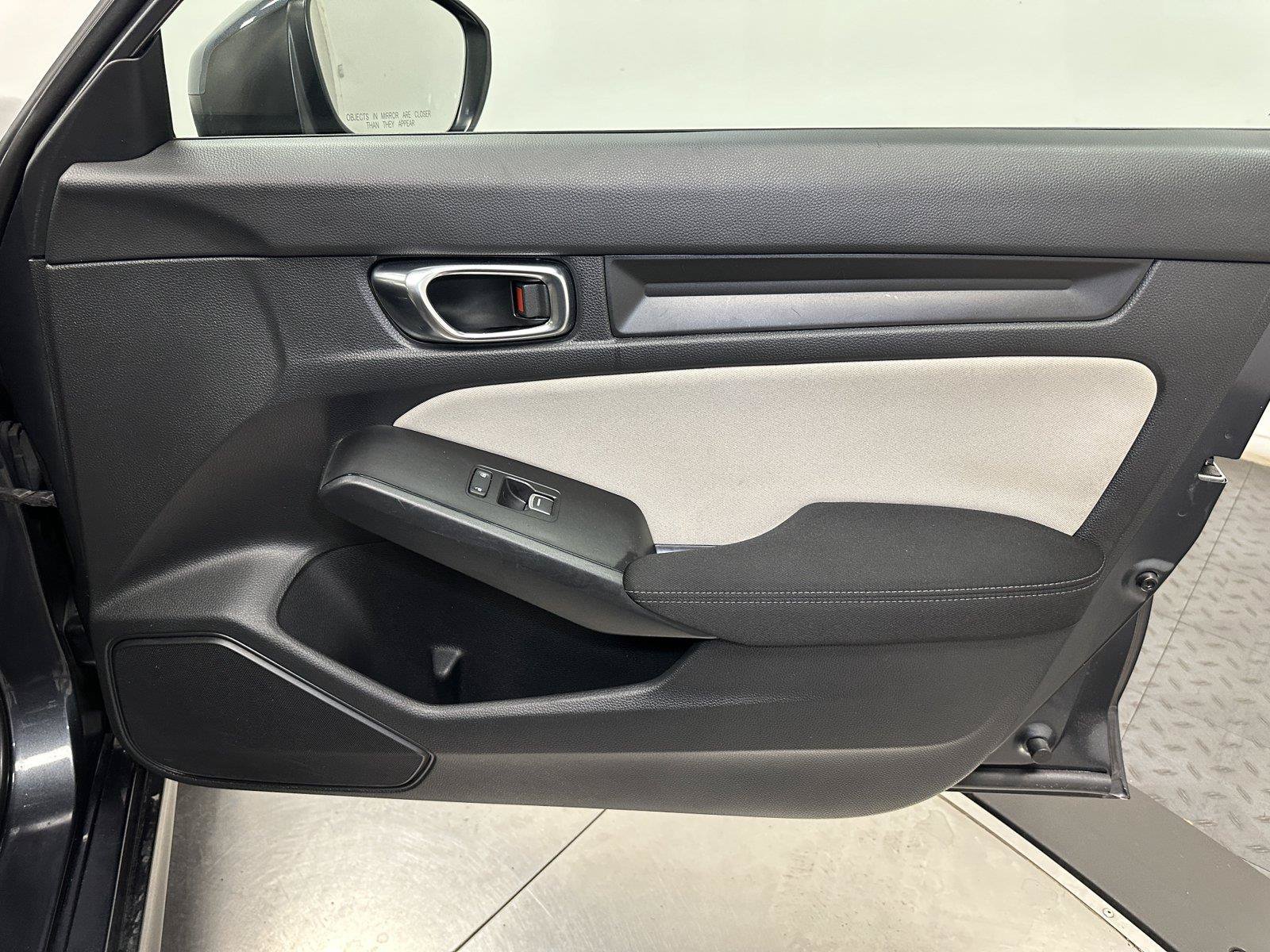 Used 2022 Honda Civic LX image 36