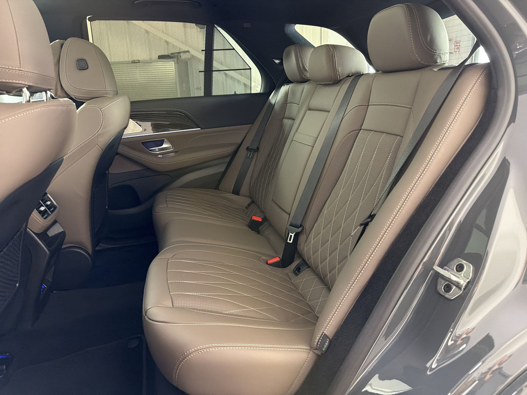 New 2026 Mercedes-Benz GLE 63 AMG S image 23