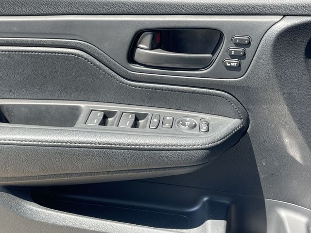 Certified 2025 Honda Odyssey Sport-L image 23