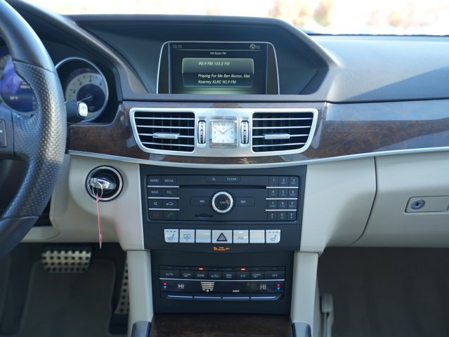 Used 2016 Mercedes-Benz E 350 Sedan image 26