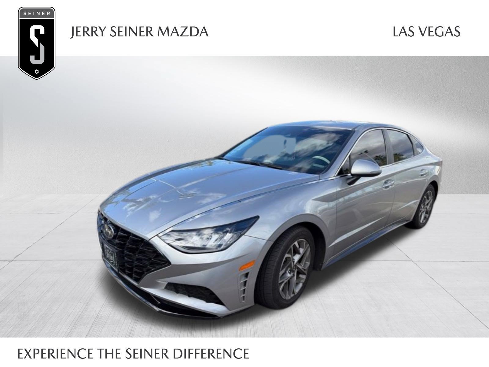 Used 2021 Hyundai Sonata SEL w/ Preferred Accessory Package FWD image 1